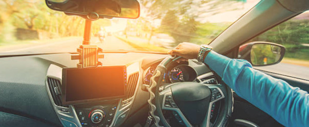 3D printing of sensor housings Driver using smart speed control system on various types of roads, ensuring safe and controlled driving