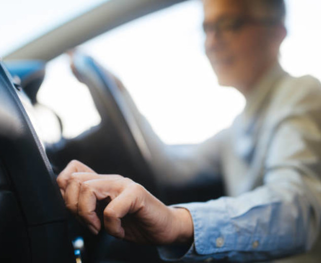 Repair of Communication Module Driver receiving voice alert in car for safer driving decisions, showing attention and real-time support
